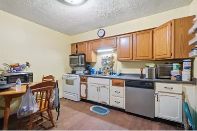 9344 Bruce Drive, Franklin Township, OH 45005 - Photo 10