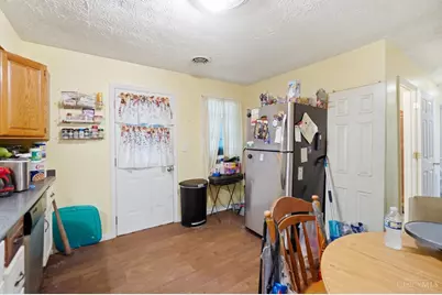 9344 Bruce Drive, Franklin Township, OH 45005 - Photo 12
