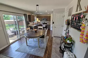 821 Emerald Dr, South Lebanon, OH 45065 - Photo 6