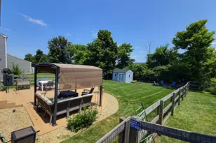 821 Emerald Dr, South Lebanon, OH 45065 - Photo 8