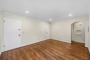 6428 Montgomery Rd, Cincinnati, OH 45213 - Photo 6