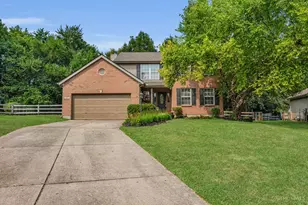 685 Linn Ct, Monroe, OH 45050 - Photo 2
