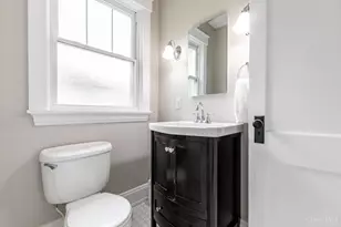 3097 Linwood Ave, Cincinnati, OH 45208 - Photo 20