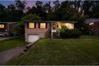 2129 St Leo Place, Cincinnati, OH 45211 - Photo 2