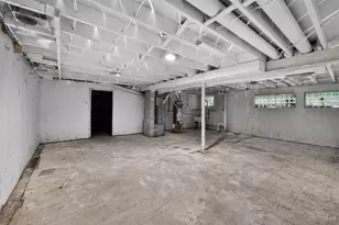 2129 St Leo Pl, Cincinnati, OH 45211 - Photo 18