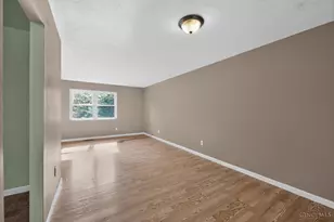 10267 Pippin Rd, Colerain Township, OH 45231 - Photo 8