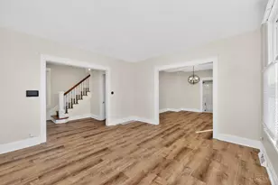 1007 W Loveland Ave, Loveland, OH 45140 - Photo 4