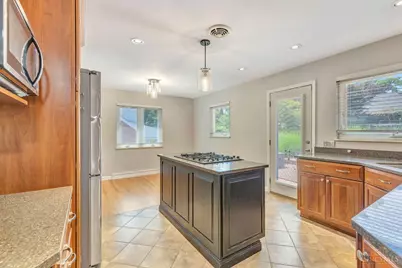 6465 Honeysuckle Drive, Cincinnati, OH 45230 - Photo 16