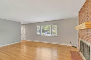 6465 Honeysuckle Dr, Cincinnati, OH 45230 - Photo 10