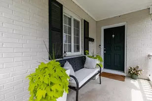 2508 St Albans Ave, Golf Manor, OH 45237 - Photo 2