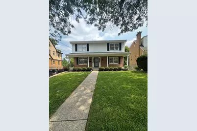 2715 Powell Drive, Cincinnati, OH 45211 - Photo 2