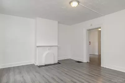 500 W Wyoming Avenue, Lockland, OH 45215 - Photo 4