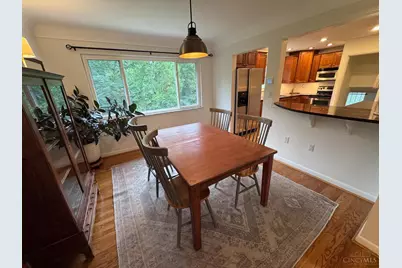 1600 Barnsdale Court, Anderson Township, OH 45230 - Photo 4