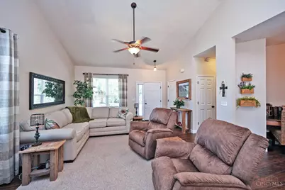 873 E Anson Drive, Union Township, OH 45245 - Photo 10