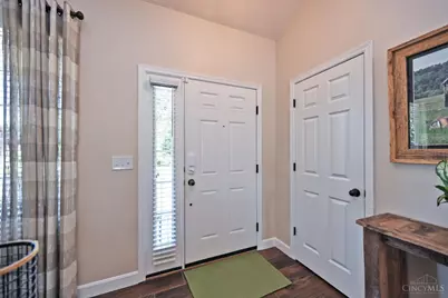 873 E Anson Drive, Union Township, OH 45245 - Photo 6