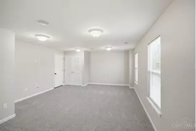 9550 Cobblestone Walk, West Chester, OH 45069 - Photo 6