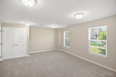 9550 Cobblestone Walk, West Chester, OH 45069 - Photo 8