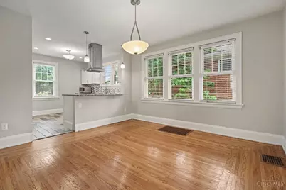 6838 Sampson Lane, Silverton, OH 45236 - Photo 6