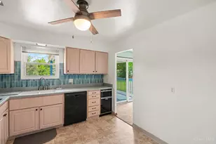 5738 Windview Dr, Green Township, OH 45248 - Photo 10