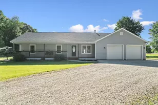 126 Texas Dr, Jackson Township, OH 45171 - Photo 1