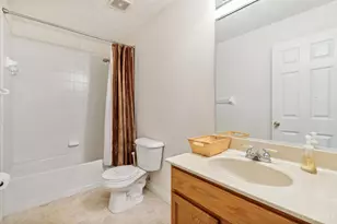 8021 Pinnacle Point Dr, West Chester, OH 45069 - Photo 24
