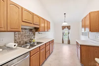 8021 Pinnacle Point Drive #204, West Chester, OH 45069 - Photo 14