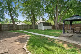 1747 Compton Rd, Cincinnati, OH 45231 - Photo 20