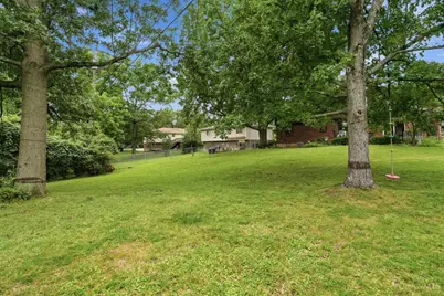 10816 Wengate Lane, Blue Ash, OH 45241 - Photo 38