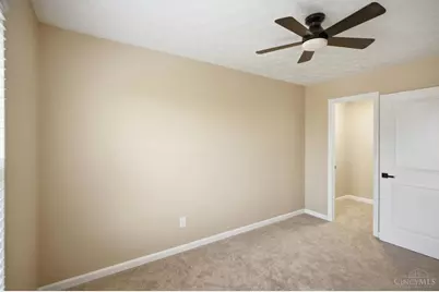 944 Fox Croft Place, Trenton, OH 45067 - Photo 20