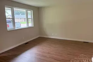 230 Kenyon Dr, Wilmington, OH 45177 - Photo 8