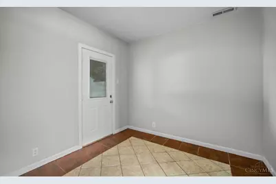 707 Larry Avenue, West Union, OH 45693 - Photo 8