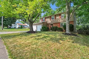 5627 Crestview Dr, Fairfield, OH 45014 - Photo 2