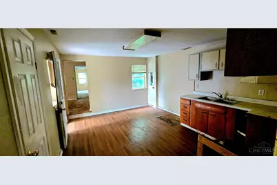 75 E Main Street, Batavia Township, OH 45102 - Photo 6