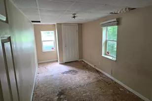 75 E Main St, Batavia Township, OH 45102 - Photo 12