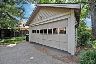 1652 Beacon St, Cincinnati, OH 45230 - Photo 54