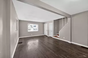 1263 W Galbraith Rd, Cincinnati, OH 45231 - Photo 6
