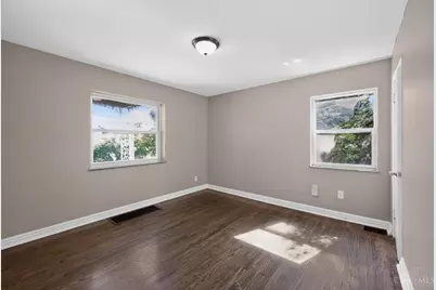1263 W Galbraith Road, Cincinnati, OH 45231 - Photo 22