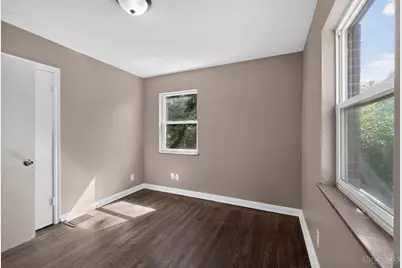 1263 W Galbraith Road, Cincinnati, OH 45231 - Photo 16