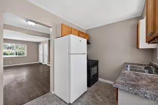1263 W Galbraith Rd, Cincinnati, OH 45231 - Photo 12