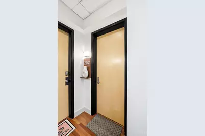 15 W Fourth Street #202, Cincinnati, OH 45202 - Photo 8