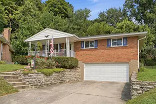 296 Beechridge Dr, Springfield Township, OH 45216 - Photo 2