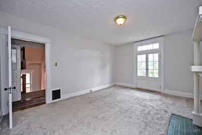 2331 Fairview Avenue #2, Cincinnati, OH 45219 - Photo 8