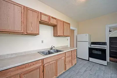 3318 Fairfield Avenue, Cincinnati, OH 45207 - Photo 12