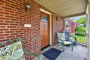 3032 Crestmoor Ln, Green Township, OH 45238 - Photo 2