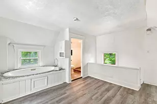 2025 Baltimore Ave, Cincinnati, OH 45225 - Photo 16