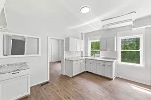 2025 Baltimore Ave, Cincinnati, OH 45225 - Photo 14