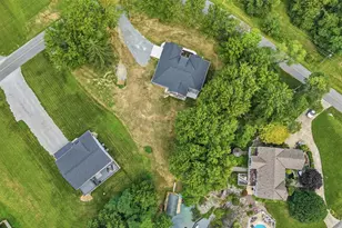 672 Waynoka Dr, Jackson Township, OH 45171 - Photo 8