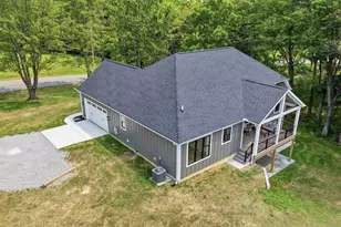 672 Waynoka Dr, Jackson Township, OH 45171 - Photo 6