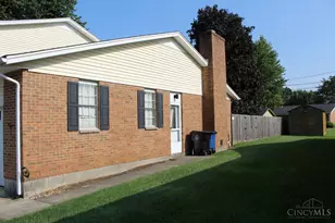 1060 Mayfair Dr, Wilmington, OH 45177 - Photo 4