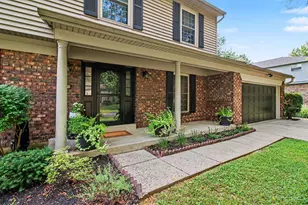 10426 Briarcove Ln, Symmes Township, OH 45242 - Photo 2